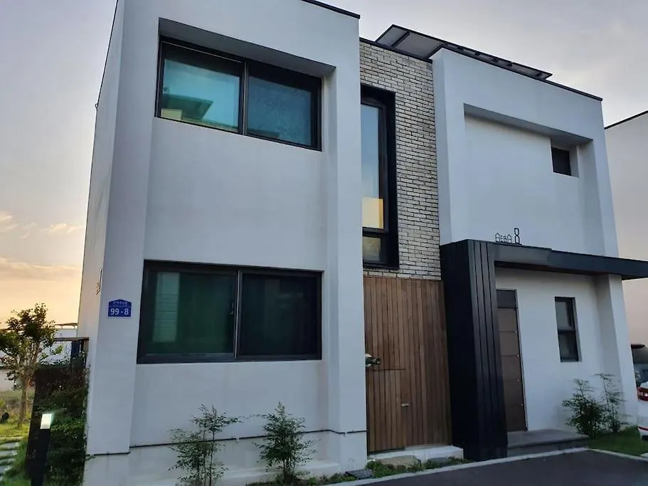 Aewol Sea Town House 8 Vila Jeju Casa de Férias