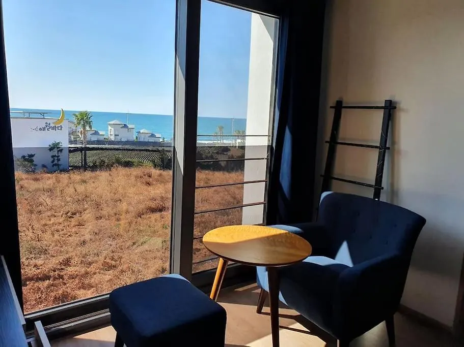 Aewol Sea Town House 8 Vila Jeju 0*,
